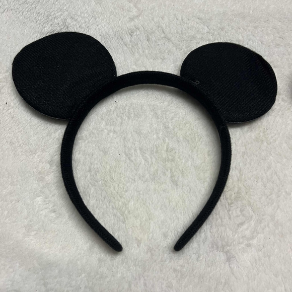 Basic Black Mickey Mouse Ears - Picture 1 of 2